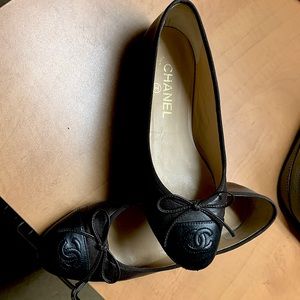 Chanel ballet flats
